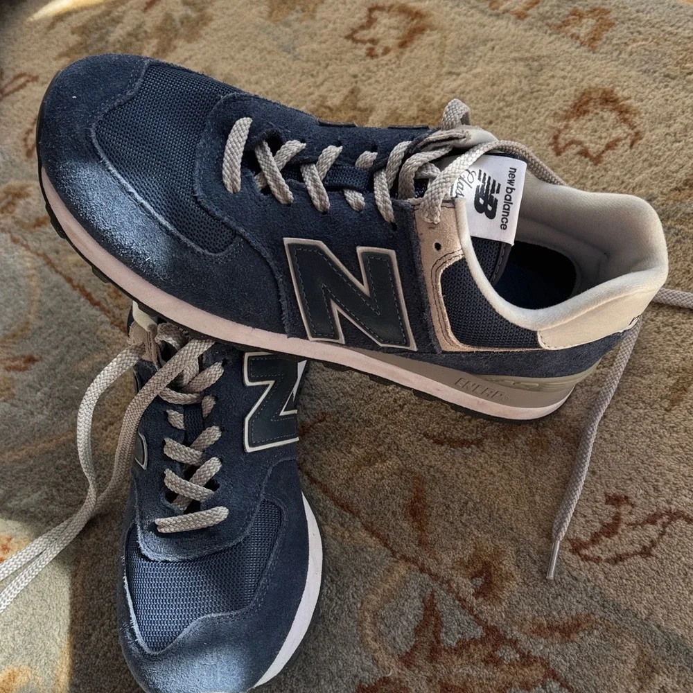 New Balance Unisex Navy and White Retro classic 574 Sneakers - Picture 7 of 16